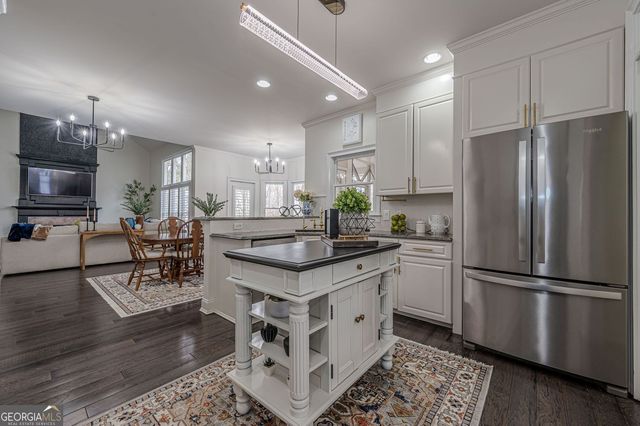 6232 Benbrooke Drive NW, Acworth, GA 30101