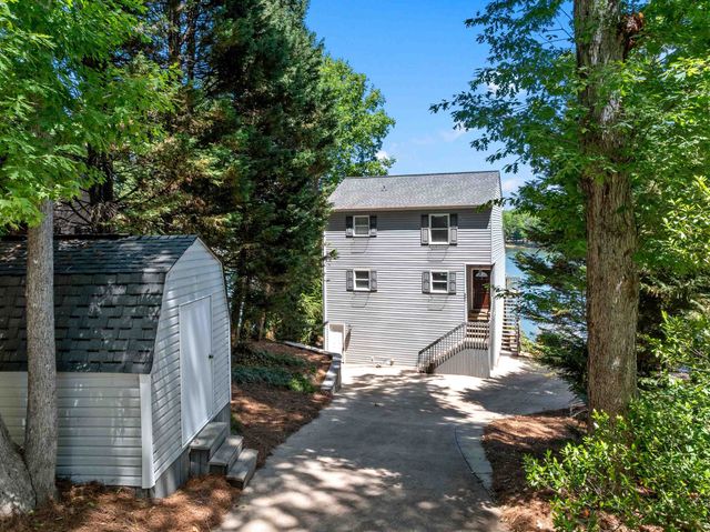397 Lake Road, Inman, SC 29349