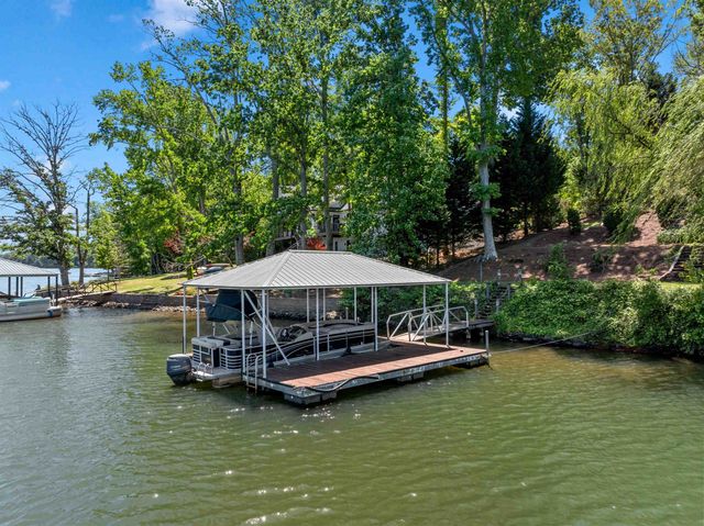 397 Lake Road, Inman, SC 29349