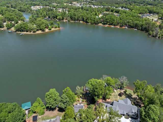 397 Lake Road, Inman, SC 29349