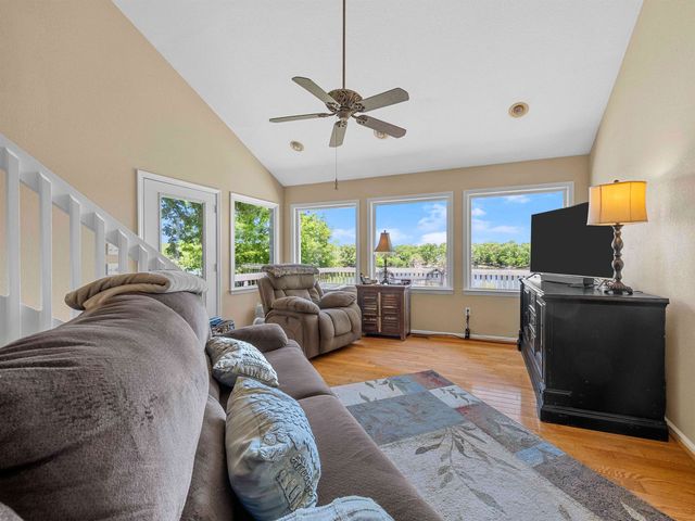 397 Lake Road, Inman, SC 29349