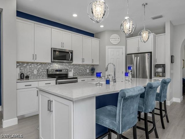 17581 Ashcomb WAY, Estero, FL 33928