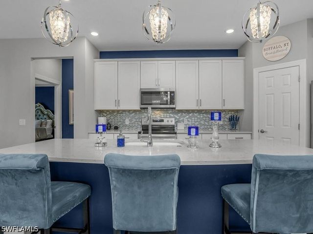 17581 Ashcomb WAY, Estero, FL 33928