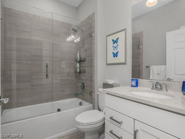 17581 Ashcomb WAY, Estero, FL 33928