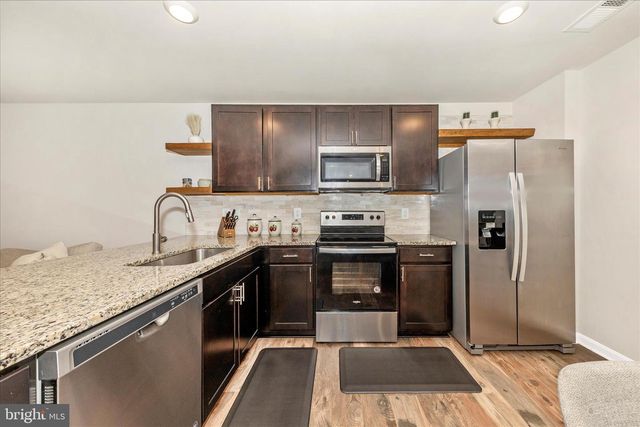 117 SABER DR, Charles Town, WV 25414