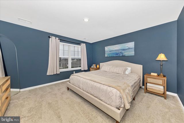 117 SABER DR, Charles Town, WV 25414