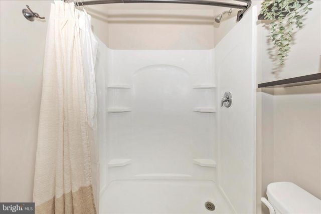 117 SABER DR, Charles Town, WV 25414