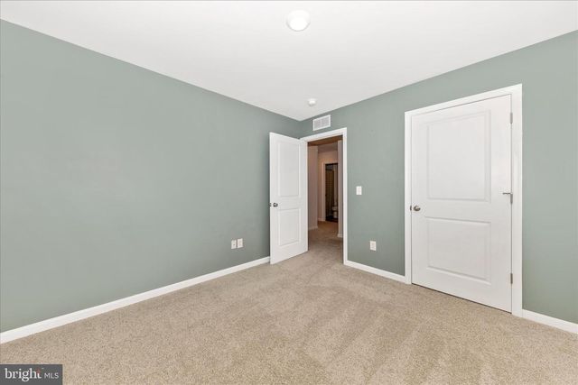 117 SABER DR, Charles Town, WV 25414