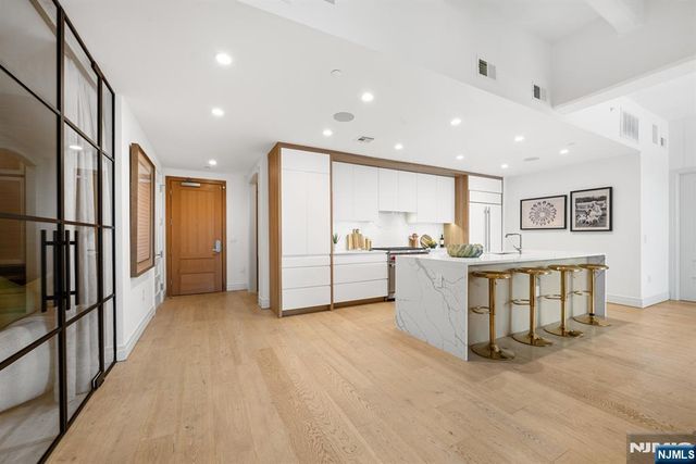 720 Clinton Street 508, Hoboken, NJ 07030