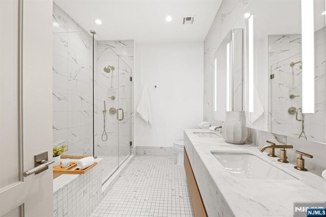 720 Clinton Street 508, Hoboken, NJ 07030