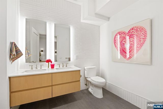 720 Clinton Street 508, Hoboken, NJ 07030