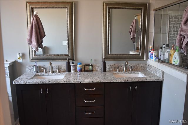 9153 AUTUMNBROOKE Way, Montgomery, AL 36117