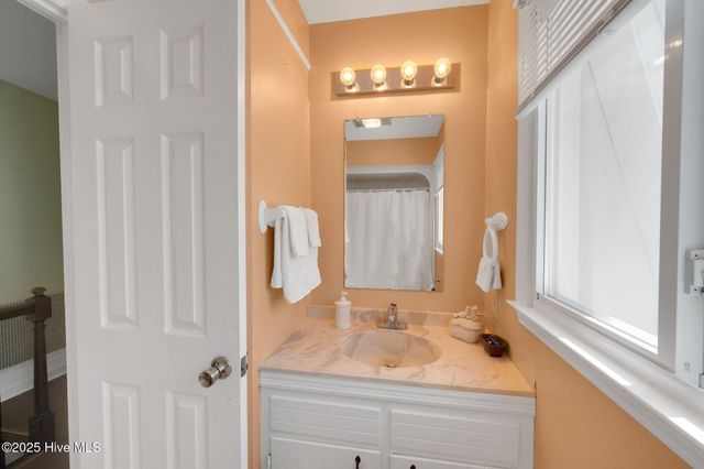 320 Pinecrest Drive, Chadbourn, NC 28431