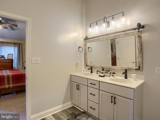 7706 FORNEY WAY, Harrisburg, PA 17112