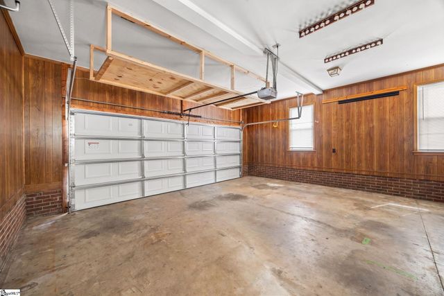 8 River Way Drive, Greer, SC 29651
