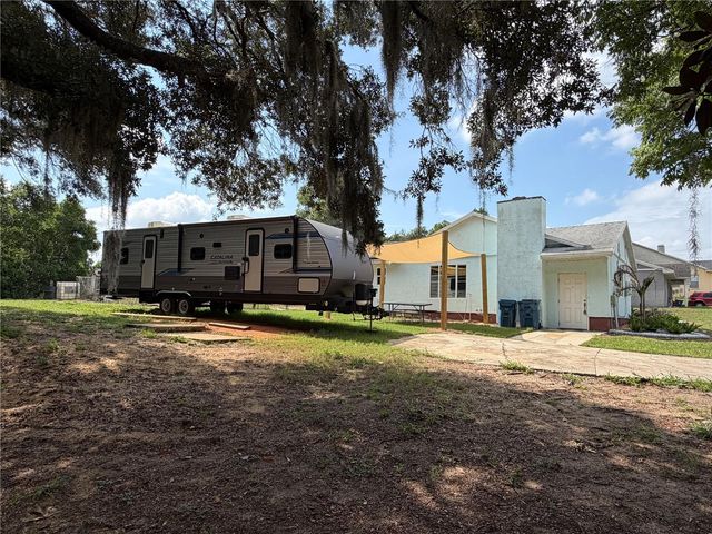 7 LAGO VISTA COURT, Davenport, FL 33837