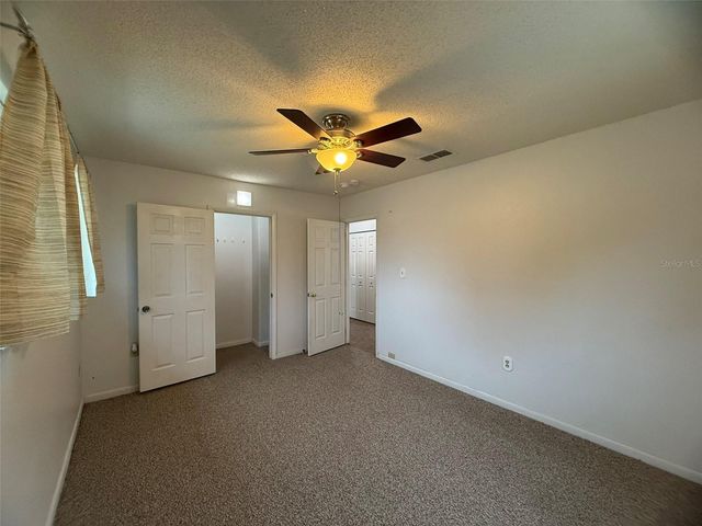 7 LAGO VISTA COURT, Davenport, FL 33837