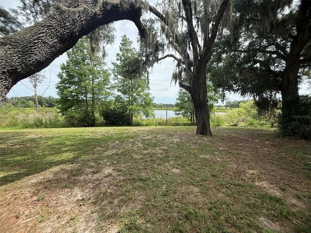 7 LAGO VISTA COURT, Davenport, FL 33837