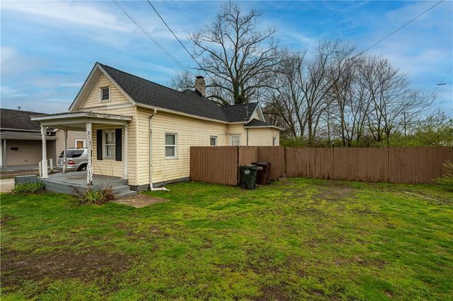 203 S 1st Street, Trenton, OH 45067