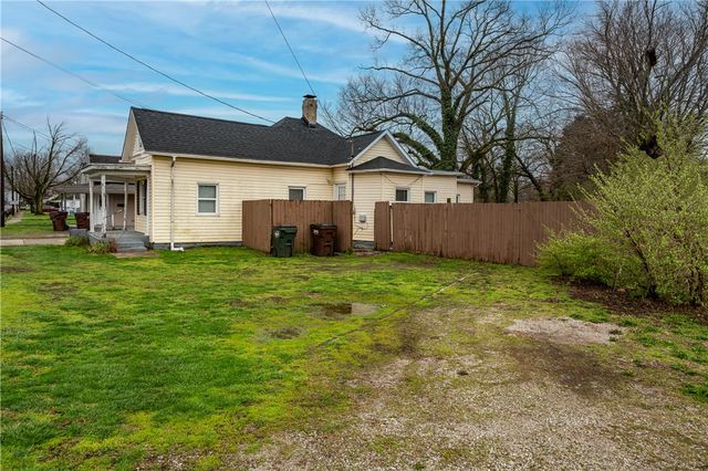 203 S 1st Street, Trenton, OH 45067