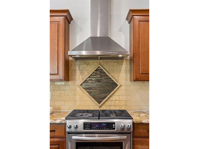 2952 Clairton Dr, Littleton, CO 80126
