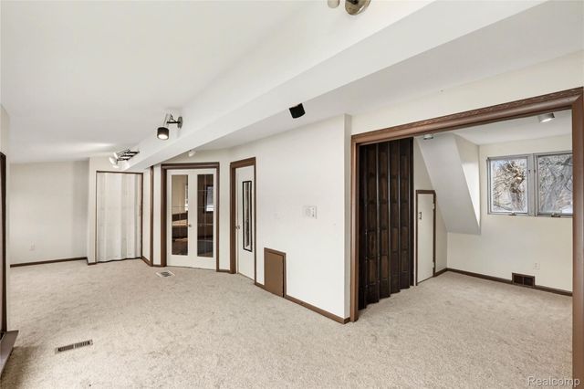 13490 Lakebrook Drive, Tyrone Township, MI 48430