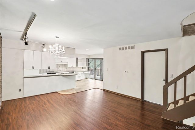 13490 Lakebrook Drive, Tyrone Township, MI 48430