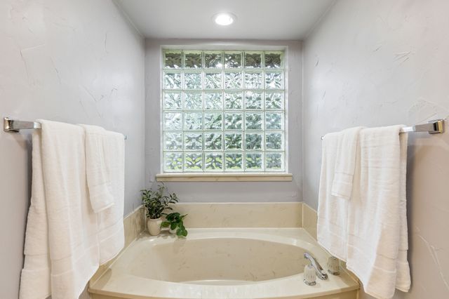 3701 Andrea Lane, Rowlett, TX 75088