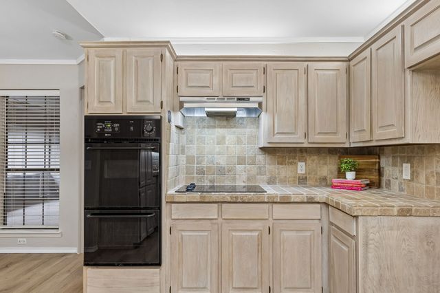 3701 Andrea Lane, Rowlett, TX 75088