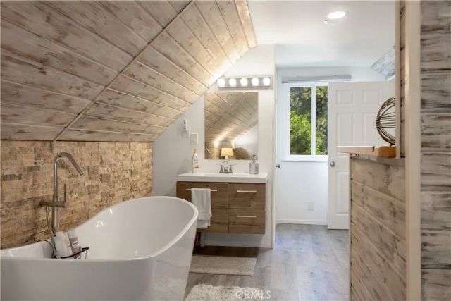 39309 Peak Lane, Big Bear Lake, CA 92315