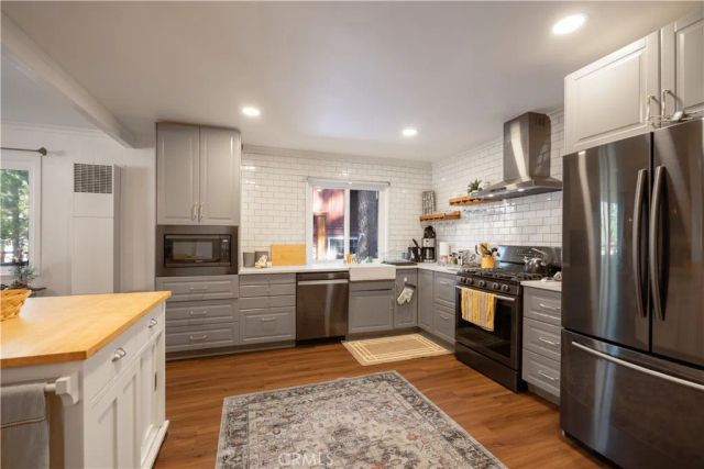 39309 Peak Lane, Big Bear Lake, CA 92315