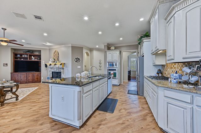 111 Highland Court, Boyd, TX 76023