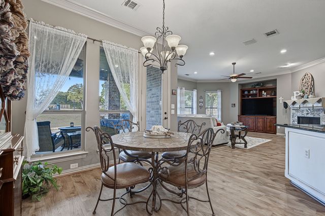111 Highland Court, Boyd, TX 76023