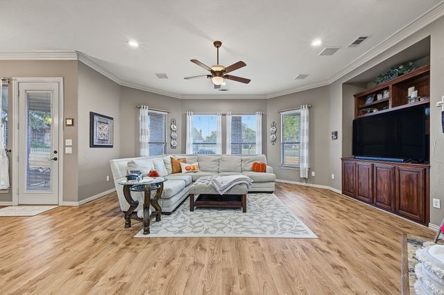 111 Highland Court, Boyd, TX 76023