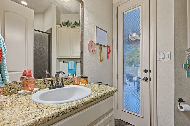 111 Highland Court, Boyd, TX 76023