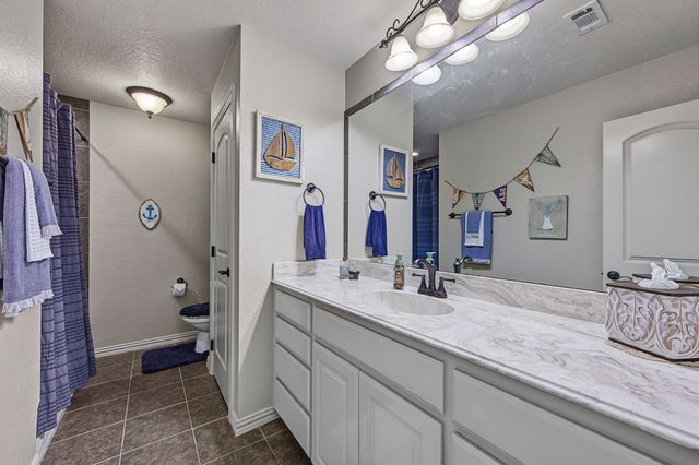 111 Highland Court, Boyd, TX 76023