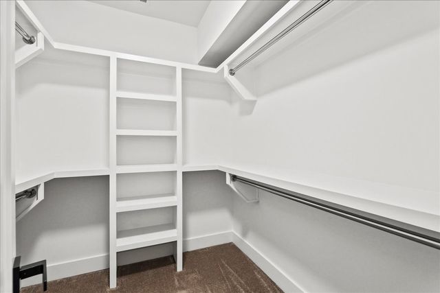 1227 N Avondale Cir, Nashville, TN 37207