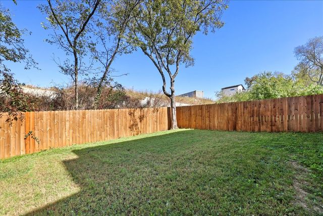 1227 N Avondale Cir, Nashville, TN 37207