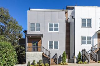 1227 N Avondale Cir, Nashville, TN 37207