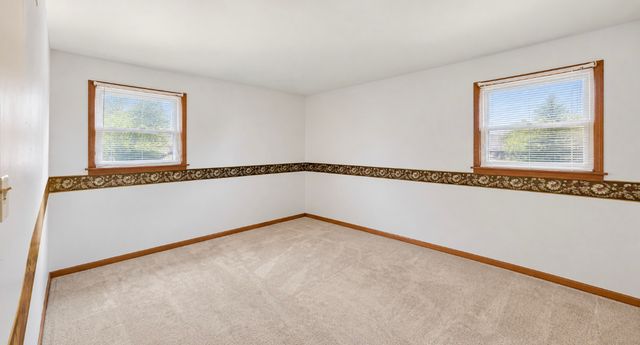 639 sullivan Lane, University Park, IL 60484