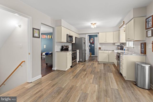 5710 RIVERBEND LN, Reva, VA 22735