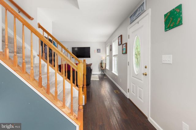 5710 RIVERBEND LN, Reva, VA 22735