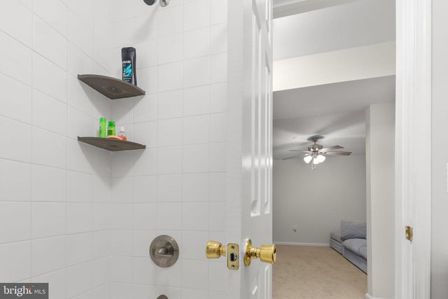 5710 RIVERBEND LN, Reva, VA 22735