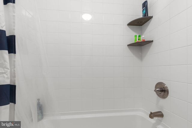5710 RIVERBEND LN, Reva, VA 22735