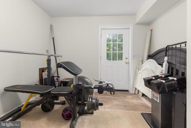 5710 RIVERBEND LN, Reva, VA 22735