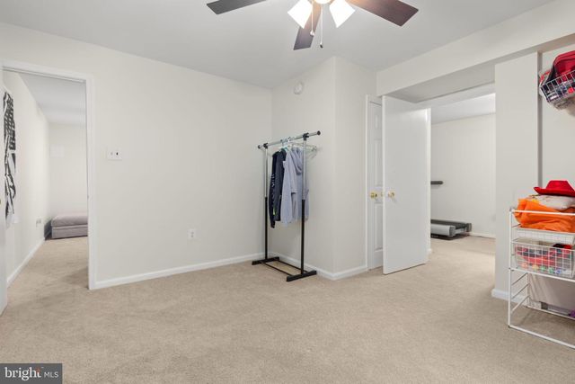 5710 RIVERBEND LN, Reva, VA 22735