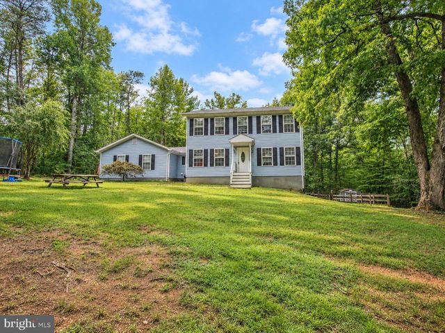 5710 RIVERBEND LN, Reva, VA 22735
