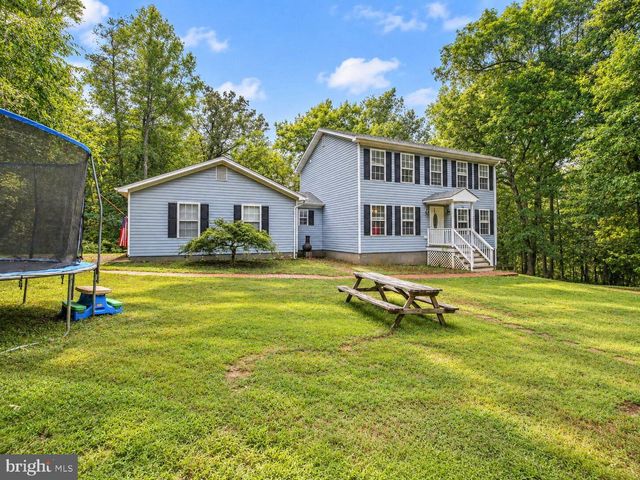 5710 RIVERBEND LN, Reva, VA 22735