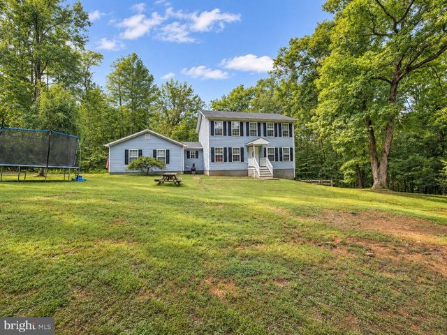 5710 RIVERBEND LN, Reva, VA 22735