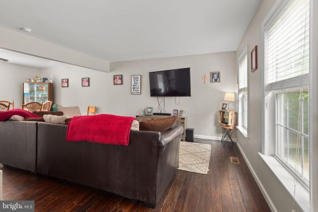 5710 RIVERBEND LN, Reva, VA 22735